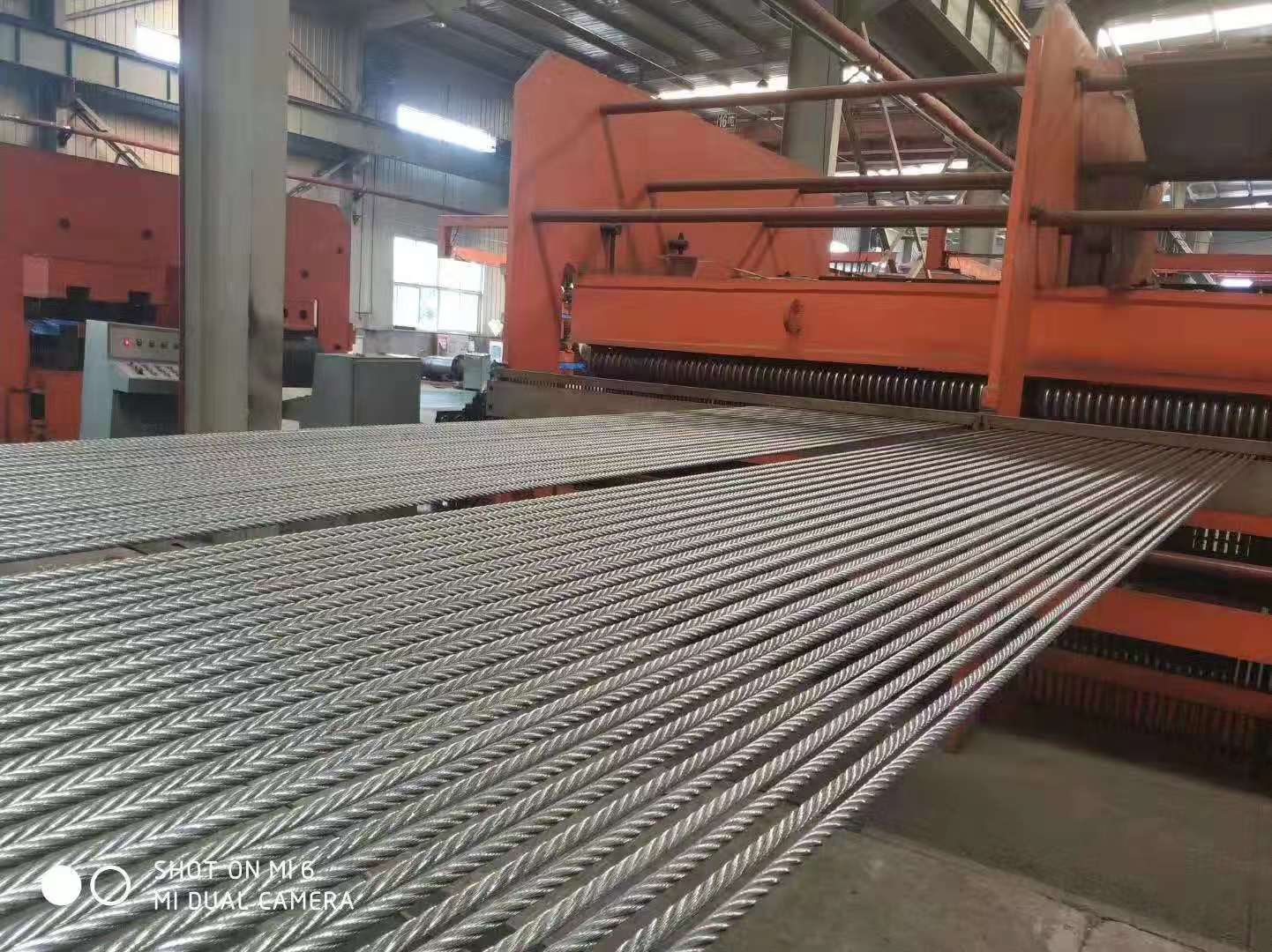 <b>鋼絲繩芯輸送帶的優(yōu)勢有哪些？</b>